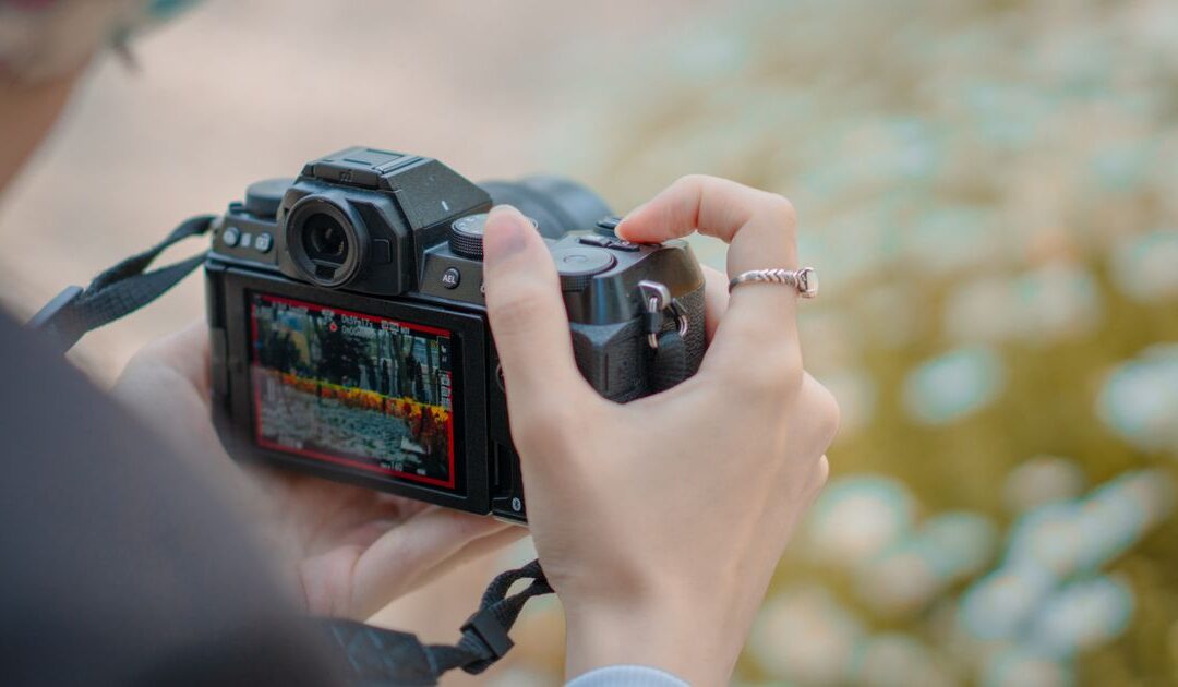 Marketing fotografa – portfolio, zgoda na wizerunek i sezon, który wyznacza rok