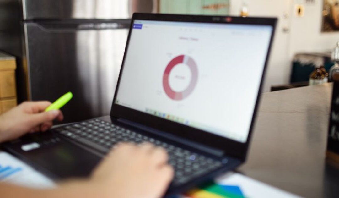 Google Search Console dla małej firmy – podłączenie i raporty na start